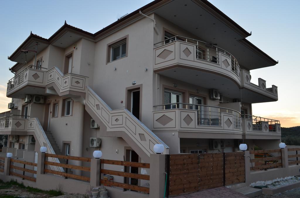 Thassos Grand Villas Apartments & Studios Limenária Kültér fotó